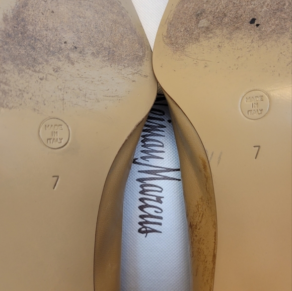 Valentino "Miss V" Signature Heels Size 7 - Picture 8 of 11